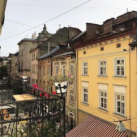 Center Lviv Rynok Square 17 Apartamento Exterior foto